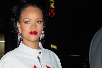Rihanna: Sie ist gerade mit ihrem zweiten Kind schwanger.