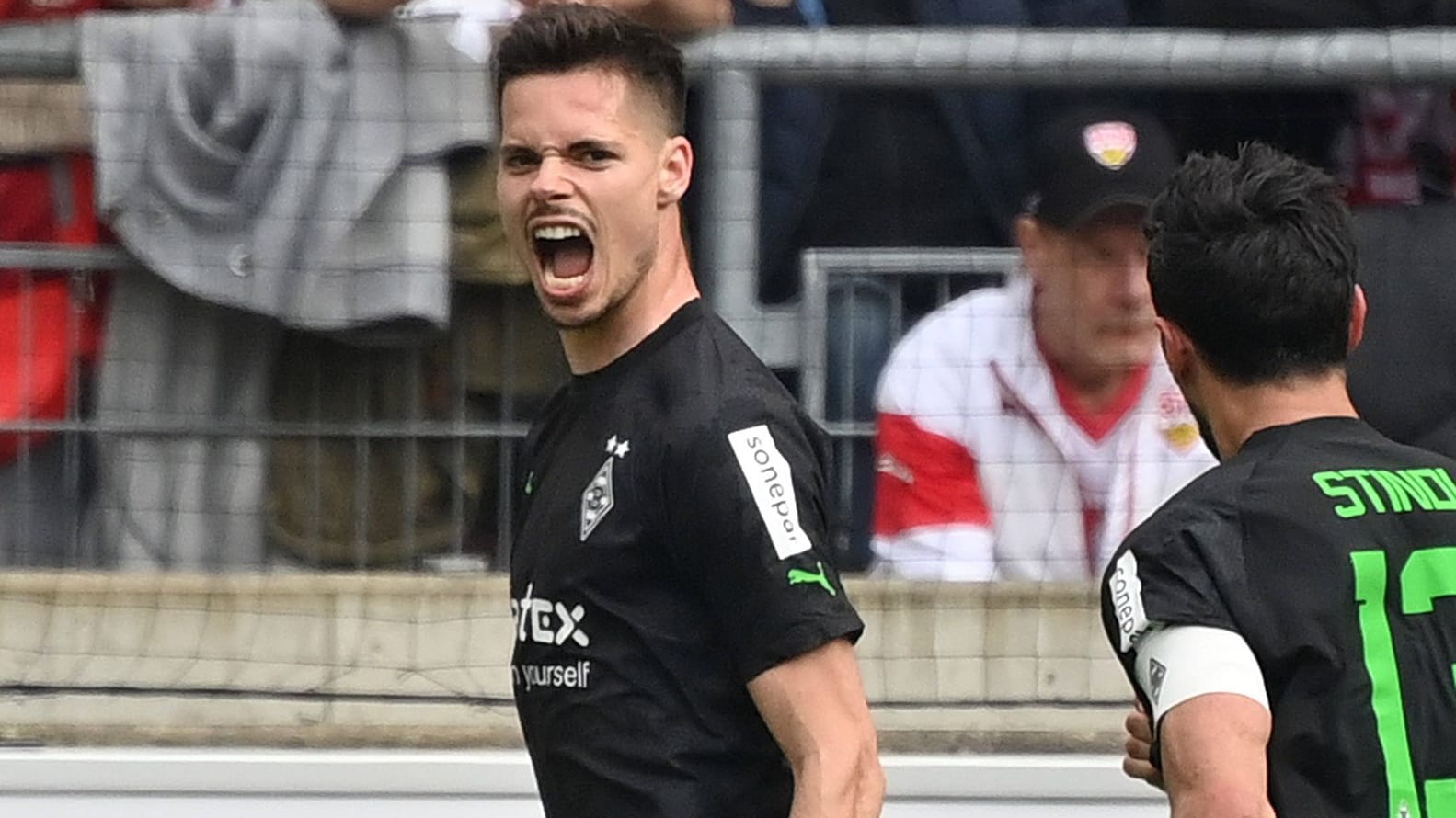 Kann weiter für die "Fohlen" jubeln: Julian Weigl bleibt bei Borussia Mönchengladbach.