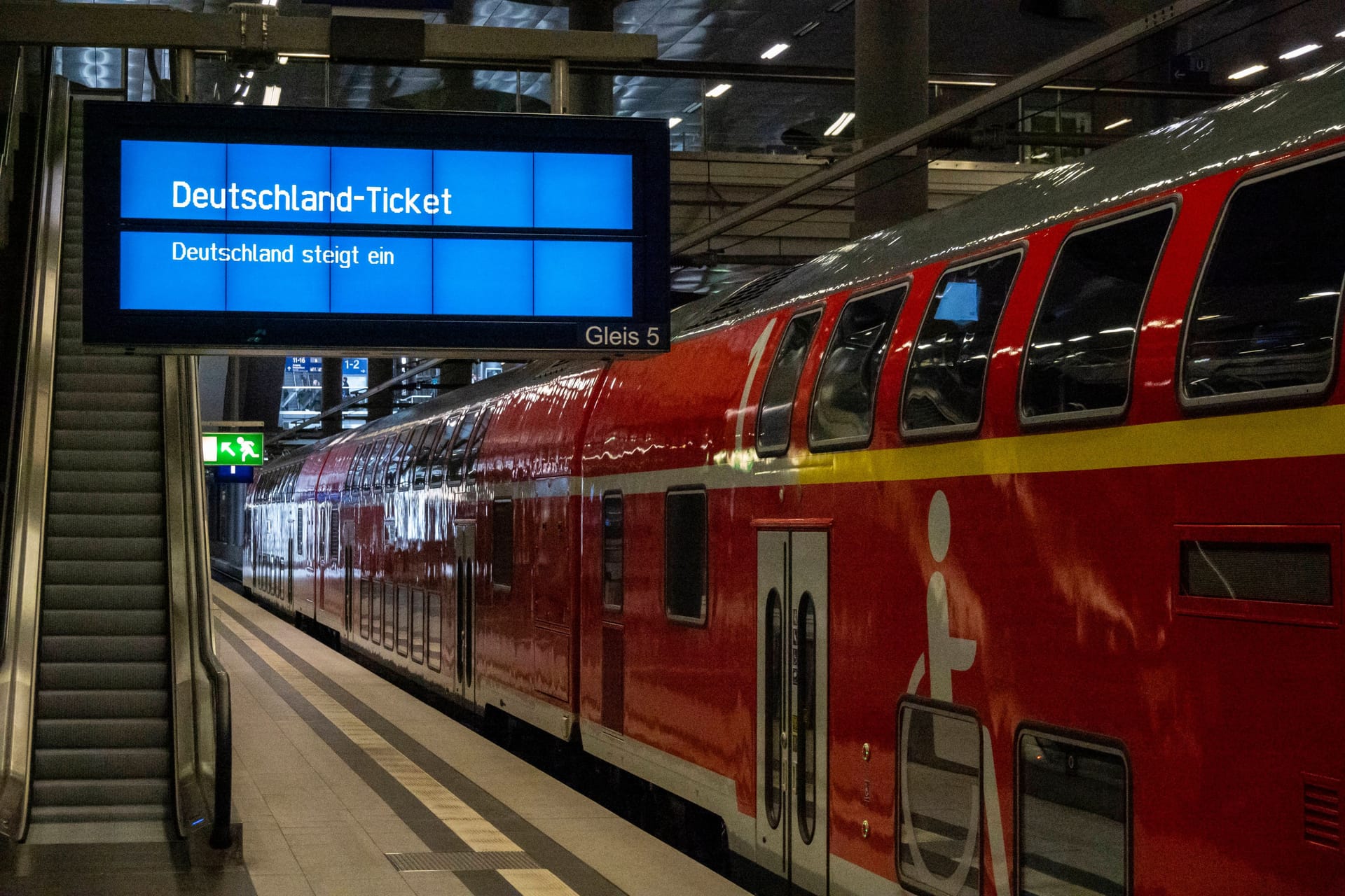 Deutschland-Ticket: Auf manchen Strecken kommen Sie sogar bis ins Ausland.