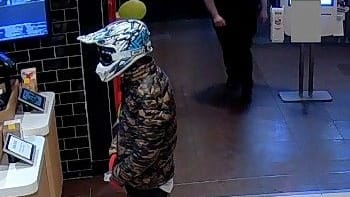 Wem kommt dieser Mann bekannt vor?