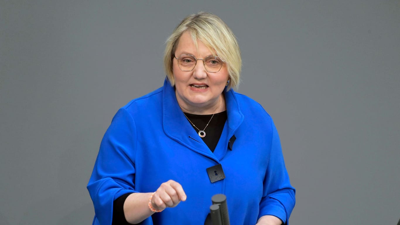 SPD-Fraktionsführerin Katja Mast (Archivbild): Ihre Partei will die Verhandlungen zum Gesetz nächste Woche weiterführen.
