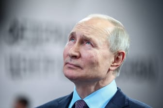 Wladimir Putin: Russlands Präsident hofft auf Fehler seiner Gegner, meint Wladimir Kaminer.