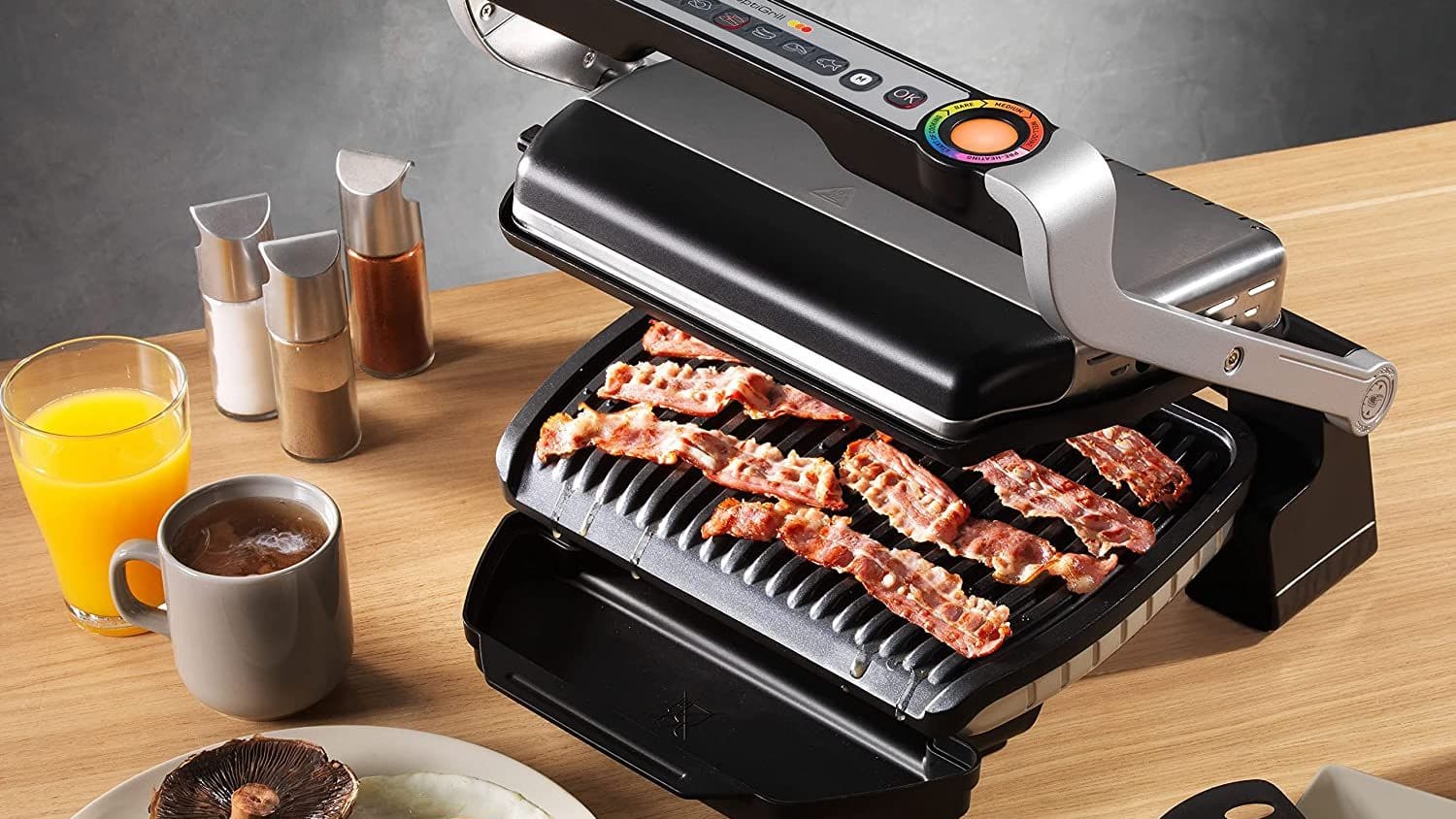 Kontaktgrill zum Sparpreis: Der Tefal Optigrill+ war noch nie günstiger als heute bei Amazon.