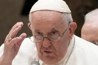 Papst Franziskus: Im März musste er ins Krankenhaus eingeliefert werden.