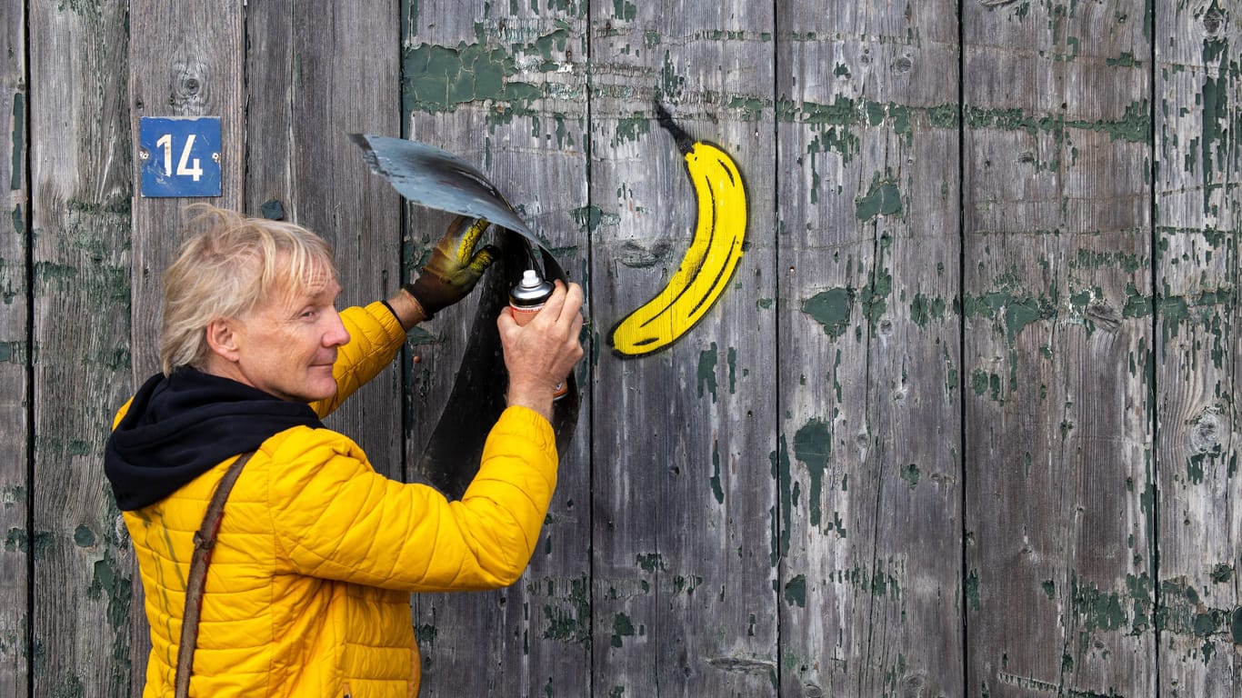 Der international bekannte Künstler Thomas Baumgärtel (Archiv): Besser bekannt als der Bananensprayer.