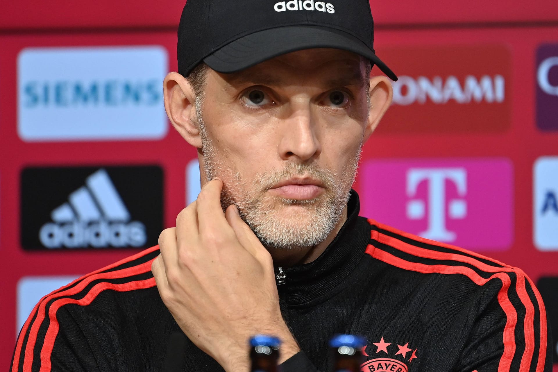 Bayern-Trainer Thomas Tuchel: Was sagt der Star-Coach vor dem Bundesligaspiel gegen Schalke 04.