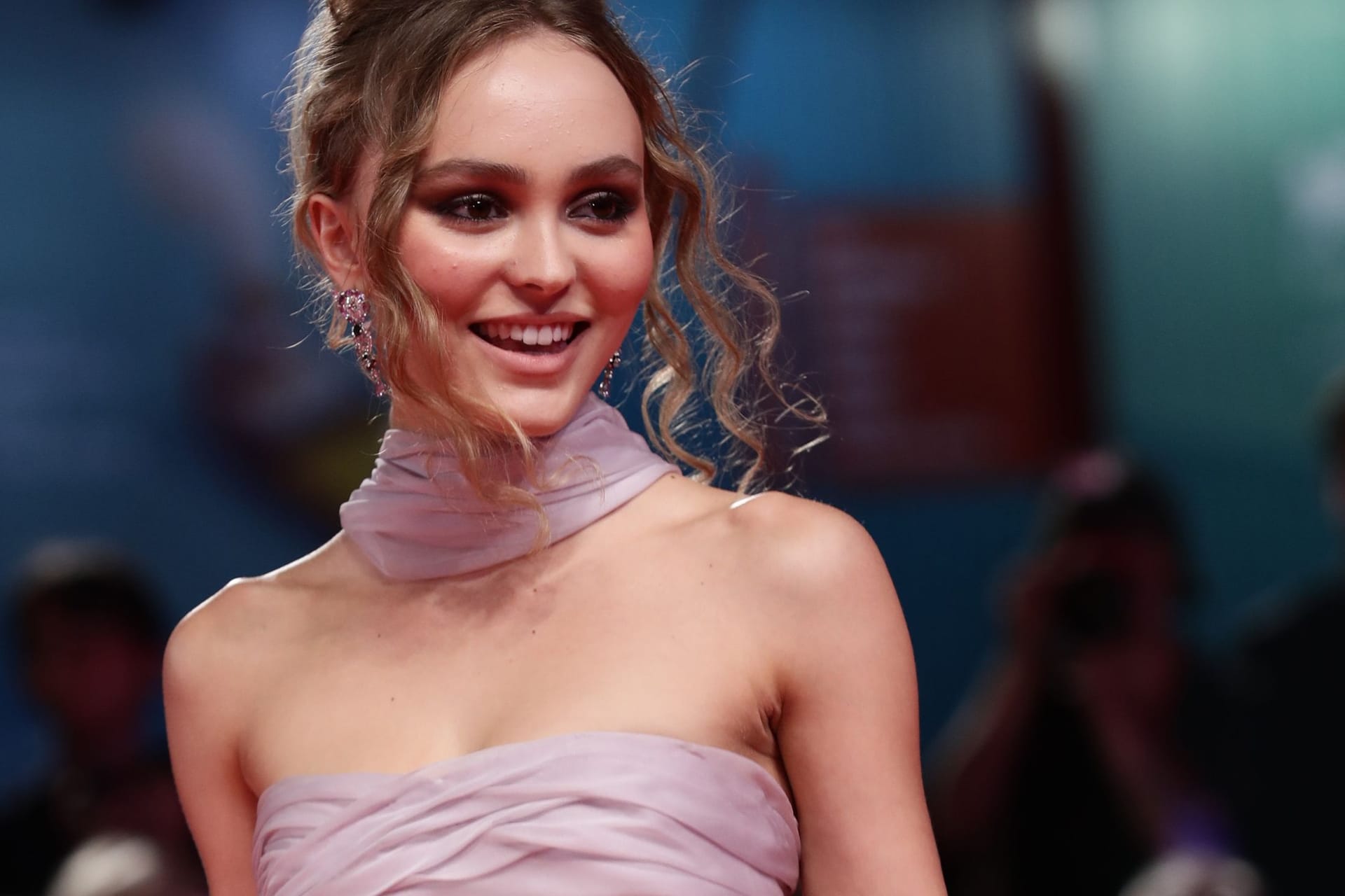 Lily-Rose Depp: Die 23-Jährige ist liiert.