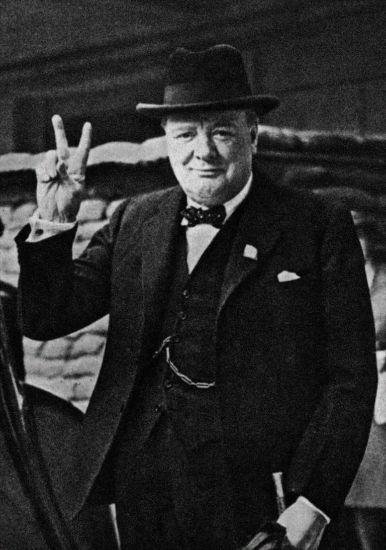 Churchills Markenzeichen: Der Jahrhundert-Politiker machte das V-Symbol berühmt. Erfunden hat es aber ein anderer.