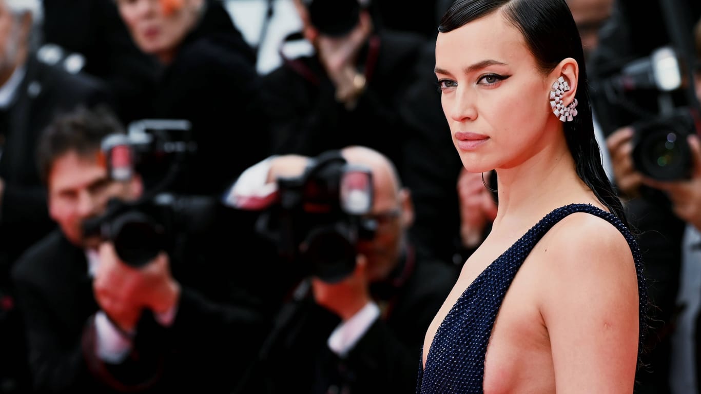 Irina Shayk: Das Model setzt in diesem Jahr beim Filmfestival Cannes auf äußerst gewagte Outfits.