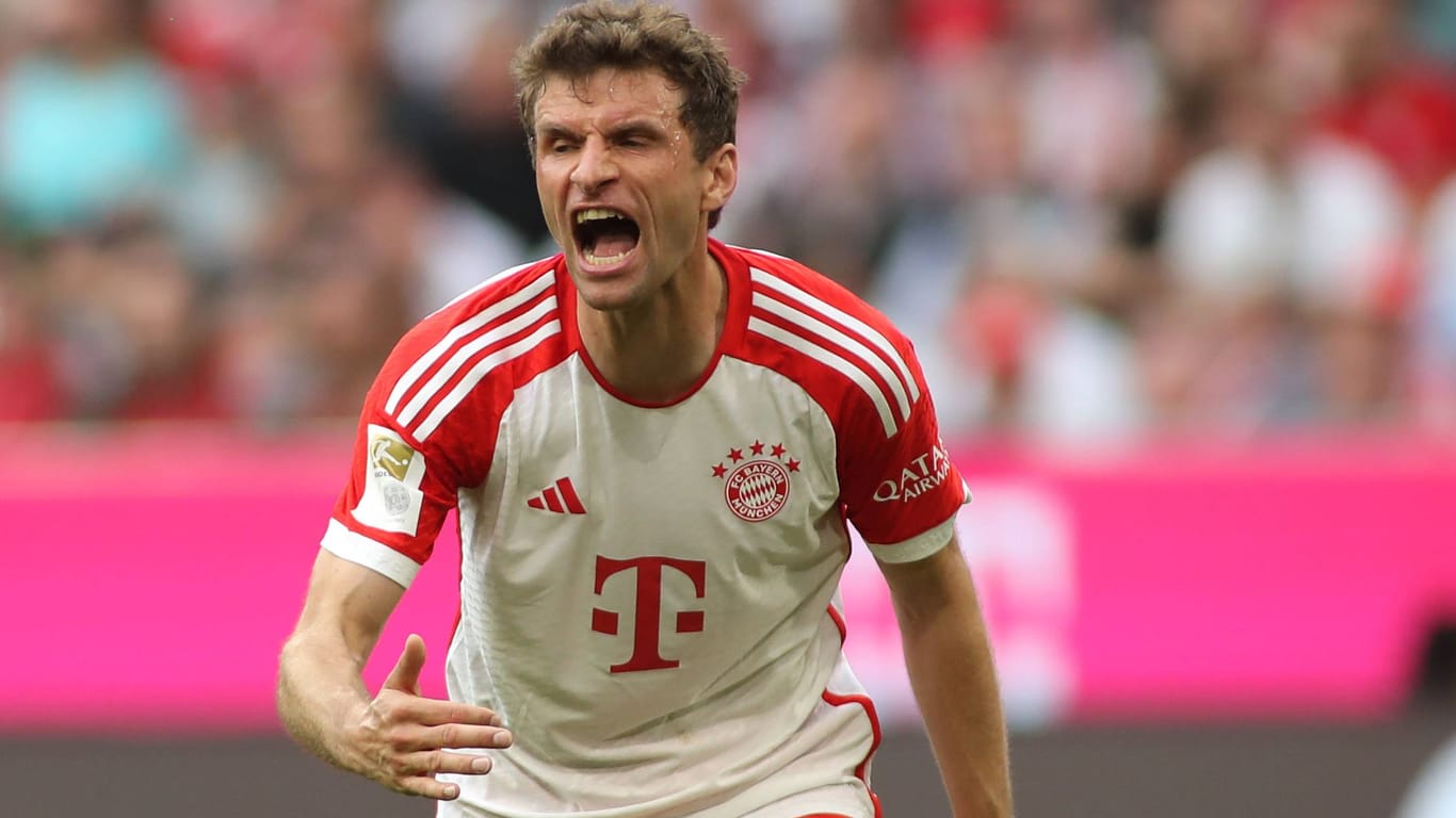 Thomas Müller: Der Vizekapitän des FC Bayern kann die 1:3-Niederlage des FC Bayern gegen RB Leipzig nicht abwenden.
