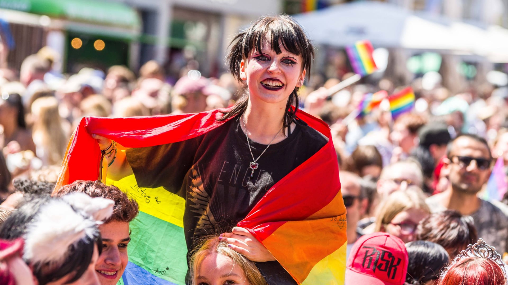 Der Christopher Street Day 2022: Im vergangenen Jahr kamen 400.000 Menschen.