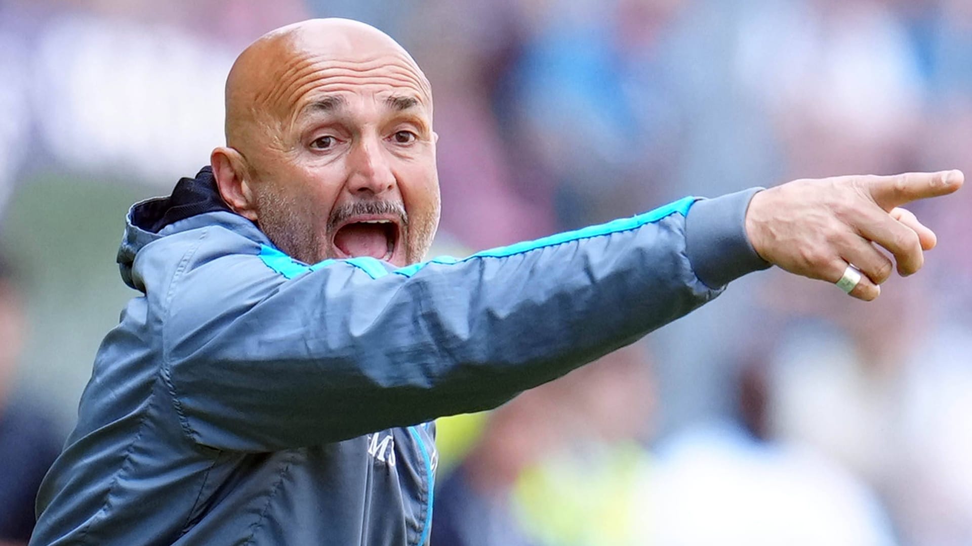Luciano Spalletti: Der Erfolgscoach des SSC Neapel gönnt sich eine Auszeit. Luciano Spalletti: Der Erfolgscoach des SSC Neapel gönnt sich eine Auszeit.