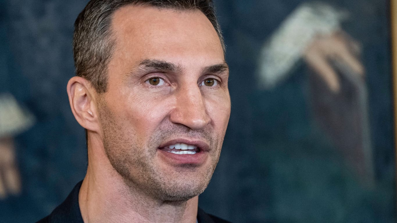 Wladimir Klitschko: Der ukrainische Ex-Boxer zeigt sich entsetzt über Altkanzler Schröder.