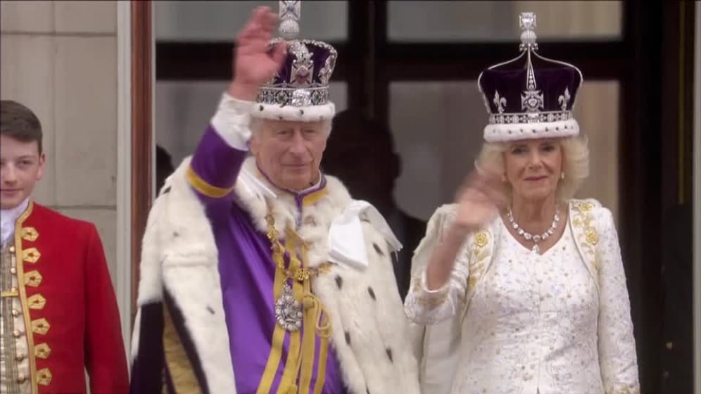 BALKON-CHARLES/CAMILLA