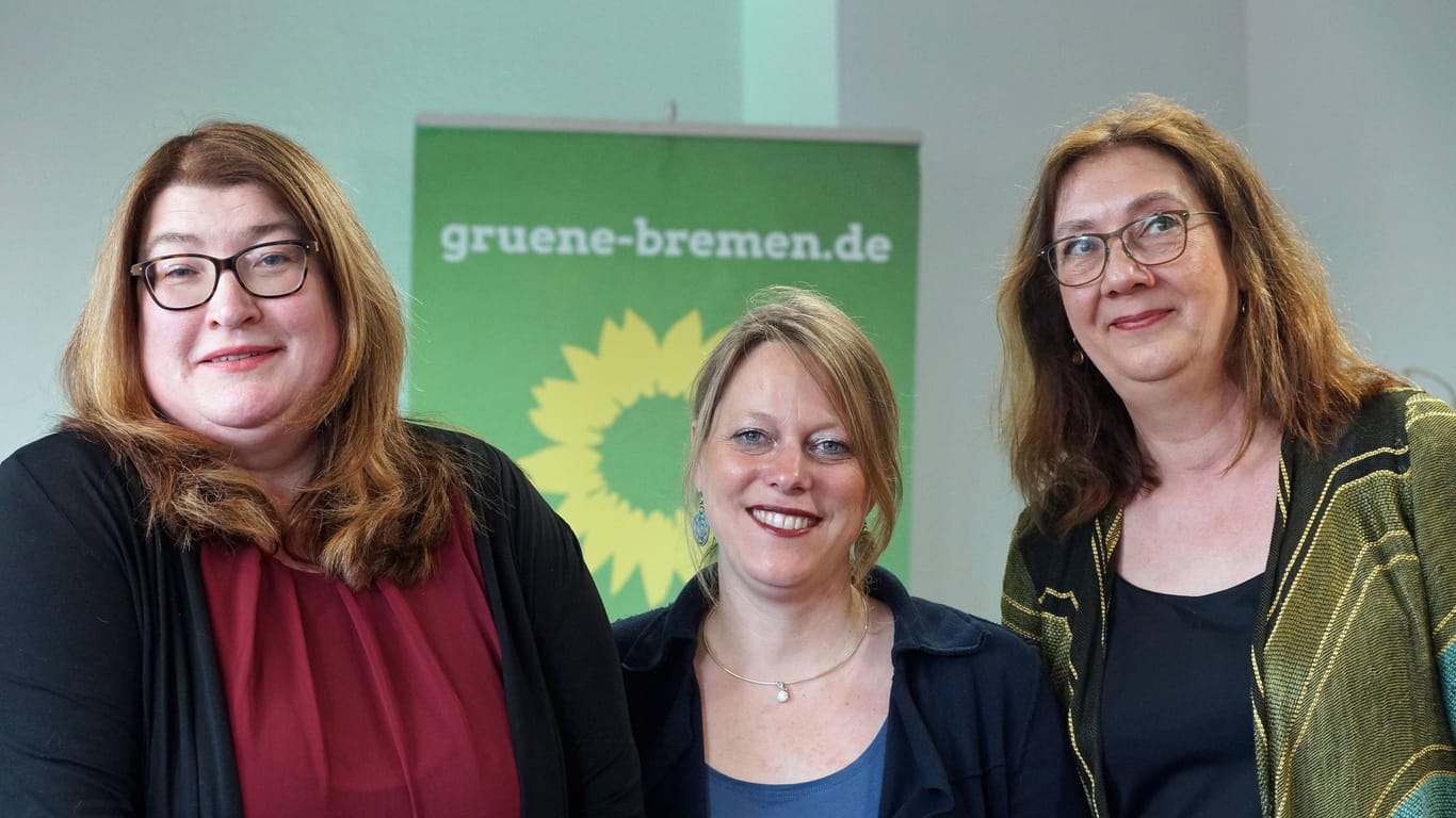 Anja Stahmann (l) war mit zwei weiteren Frauen, Karoline Linnert (r) und Maike Schaefer (m), in den Wahlkampf eingezogen.