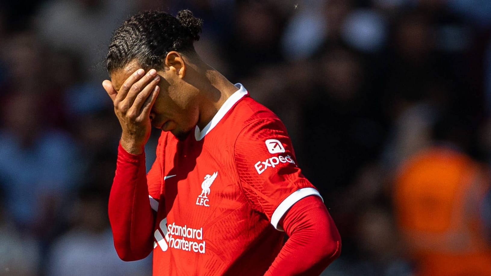 Virgil van Dijk: Sein Team steht aktuell auf dem fünften Tabellenplatz. Virgil van Dijk: Sein Team steht aktuell auf dem fünften Tabellenplatz.