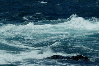 Stürmische Wellen im Atlantik: Das Bermuda-Dreieck gilt als Region, in der sich rätselhafte Vorfälle ereignen (Symbolbild).