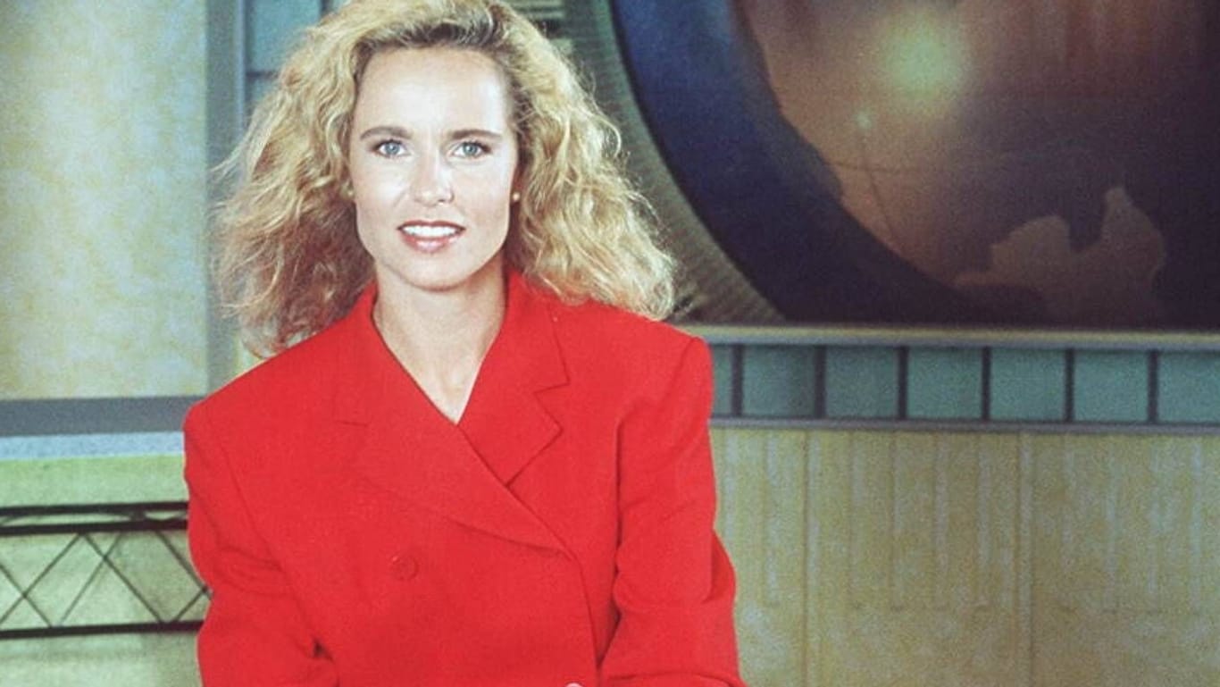 Katja Burkard im Jahr 1995 bei RTL: Die Locken sind ihr Markenzeichen.