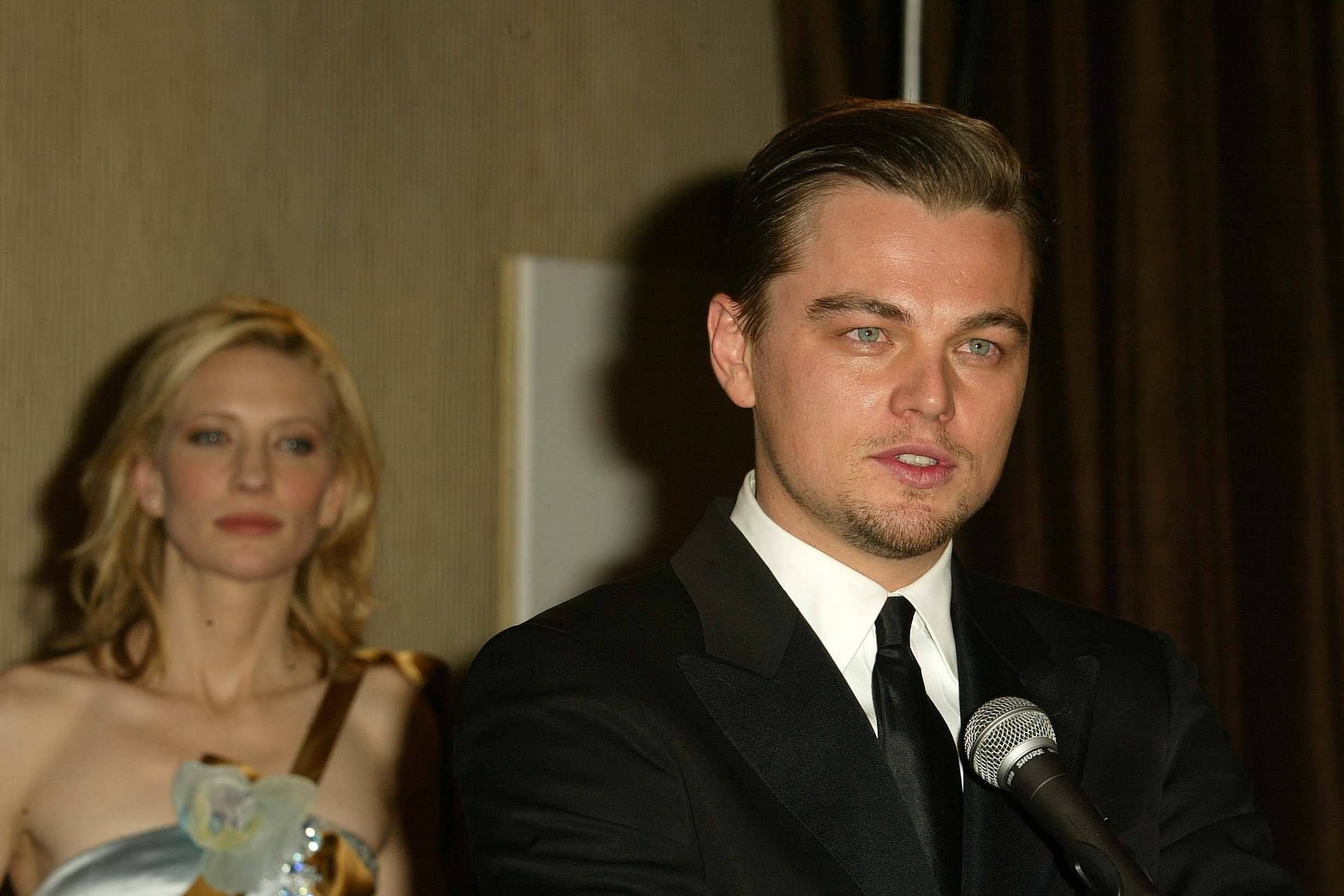 Leonardo DiCaprio neben Cate Blanchett im Beverly Hilton Hotel in Los Angeles (Archivbild): Sein deutscher Großcousin steht in München vor ernsthaften Schwierigkeiten.