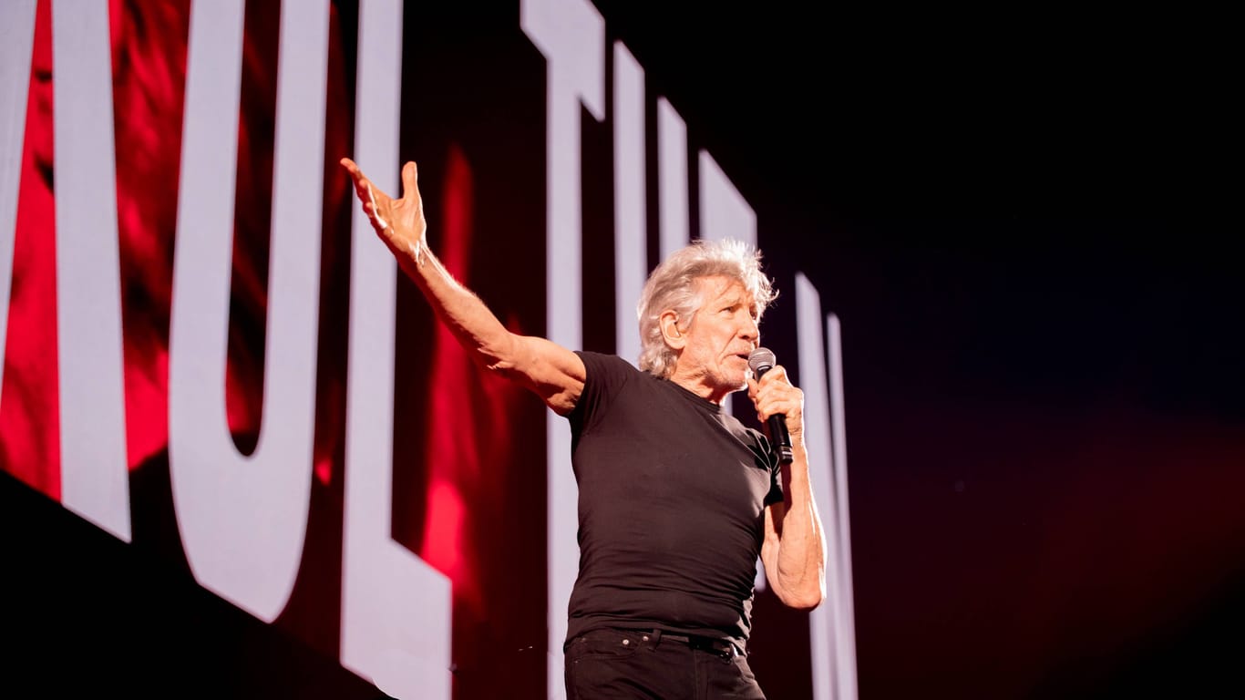 Roger Waters während eines Auftritts: Der umstrittene Musiker spielt am 9. Mai in Köln.