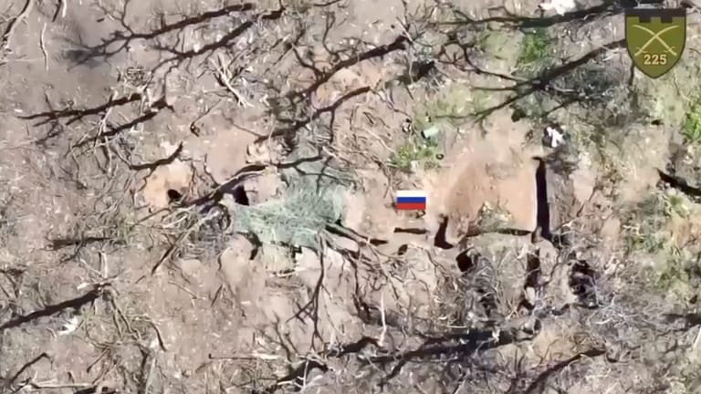 Position russischer Kämpfer bei Bachmut: Aufnahme aus einem Drohnenvideo der ukrainischen Armee.