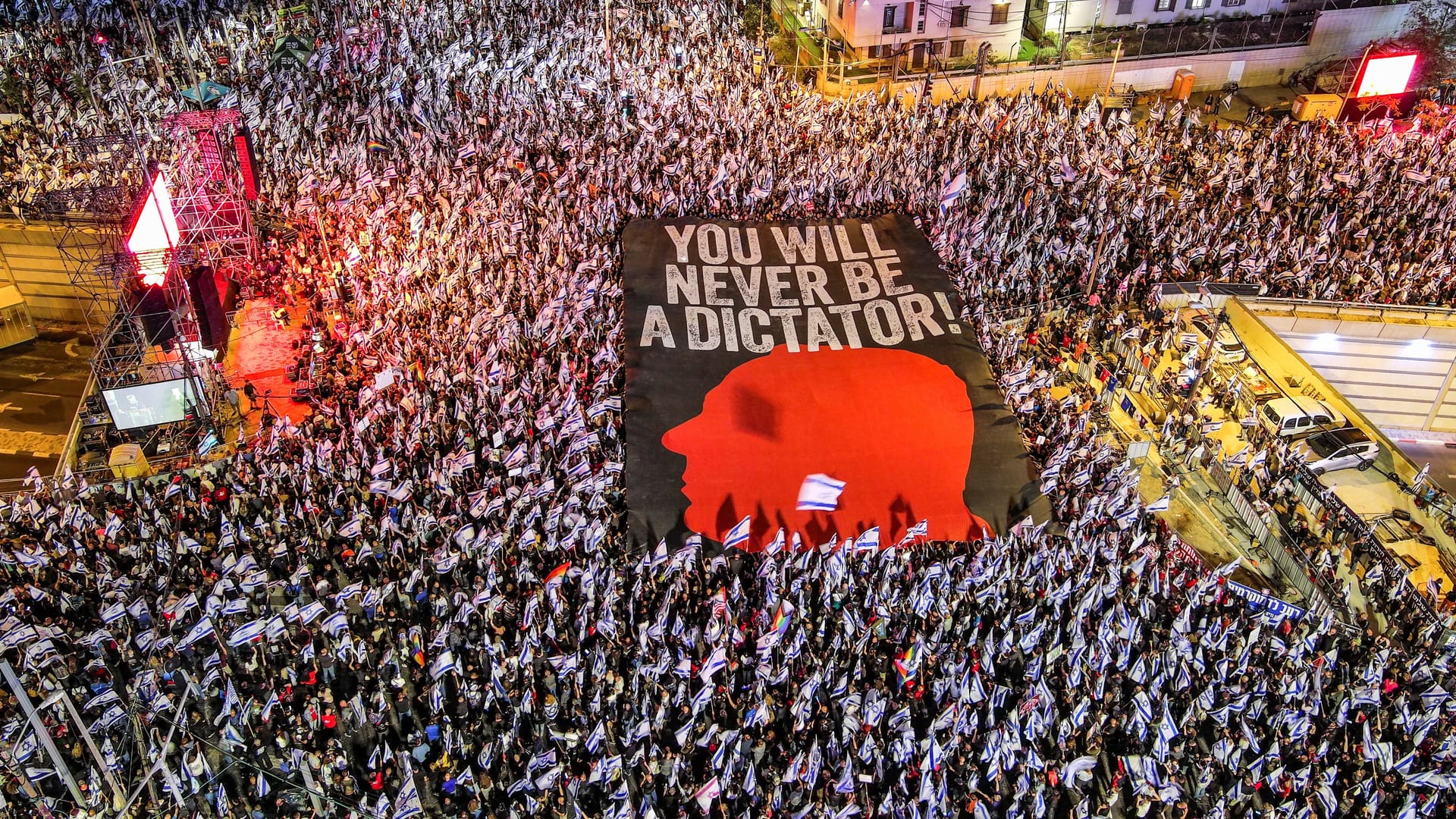 Tel Aviv: Die Proteste gegen die Regierung Netanjahu dauern an.