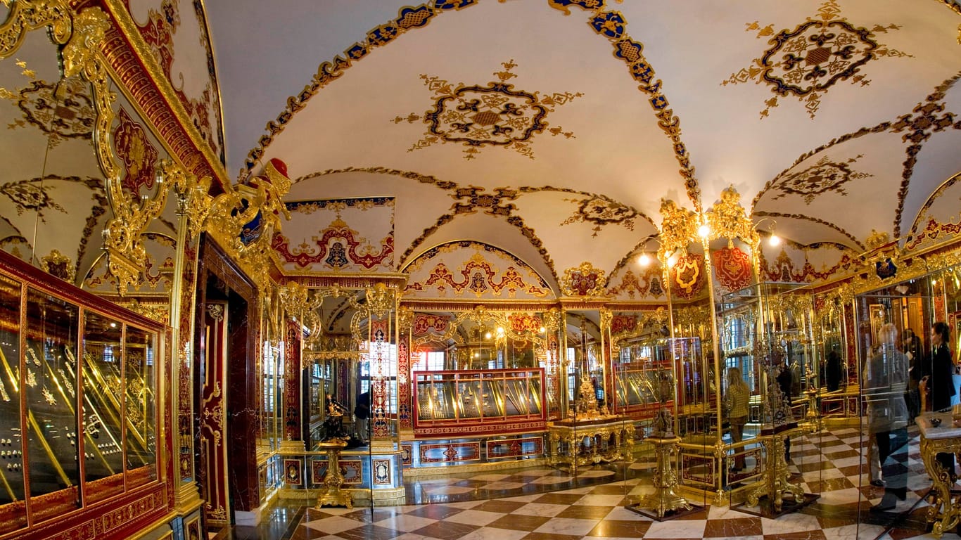 Das Juwelenzimmer des Grünen Gewölbes im Dresdener Residenzschloss: Wann sind hier auch wieder die zurückgegebenen Schätze zu sehen?