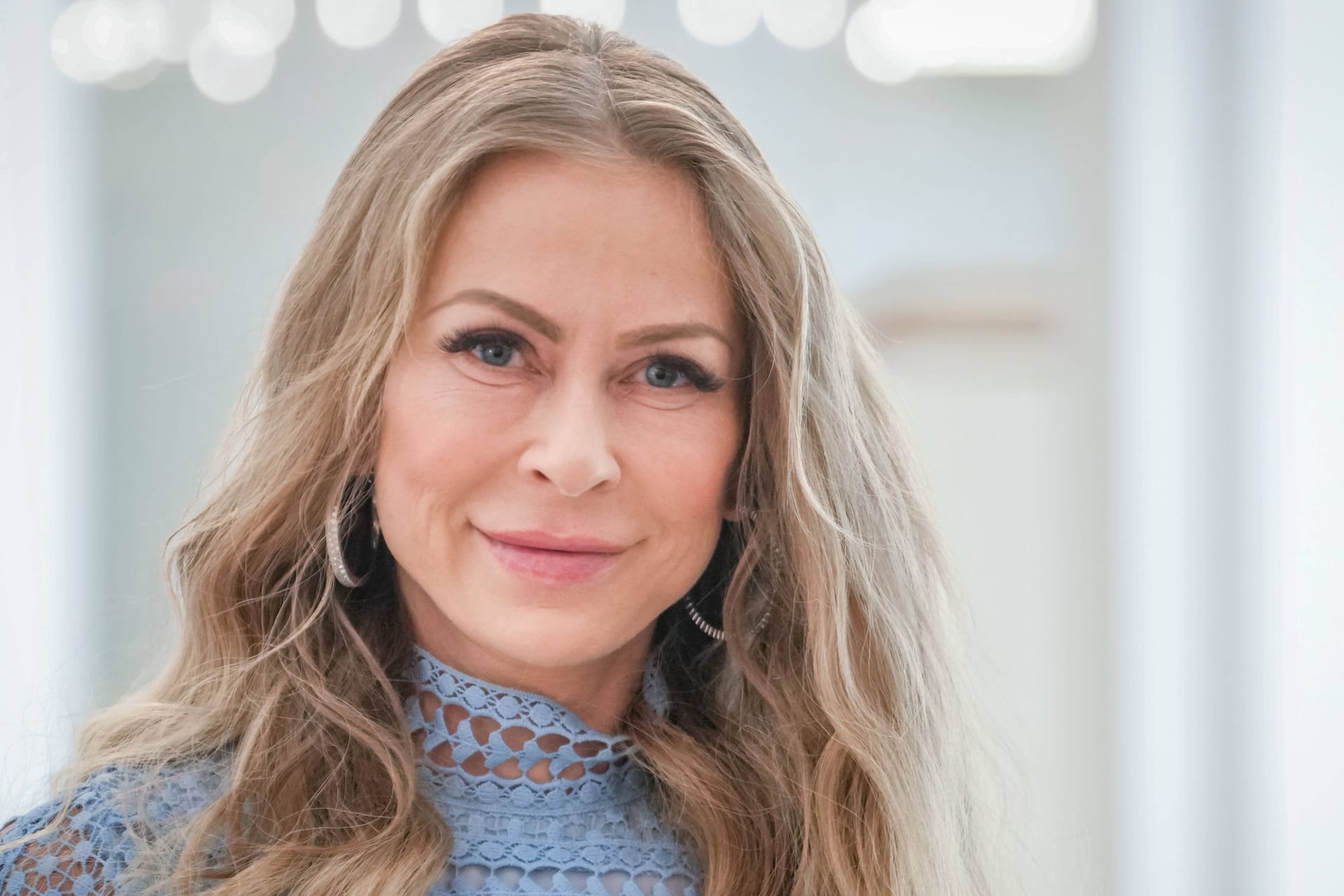 Jenny Elvers: Einbrecher wollten in ihr Zuhause einbrechen.