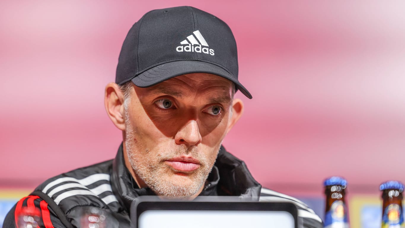 Thomas Tuchel: Der Bayern-Trainer steht mit seinem Team an der Tabellenspitze der Bundesliga.