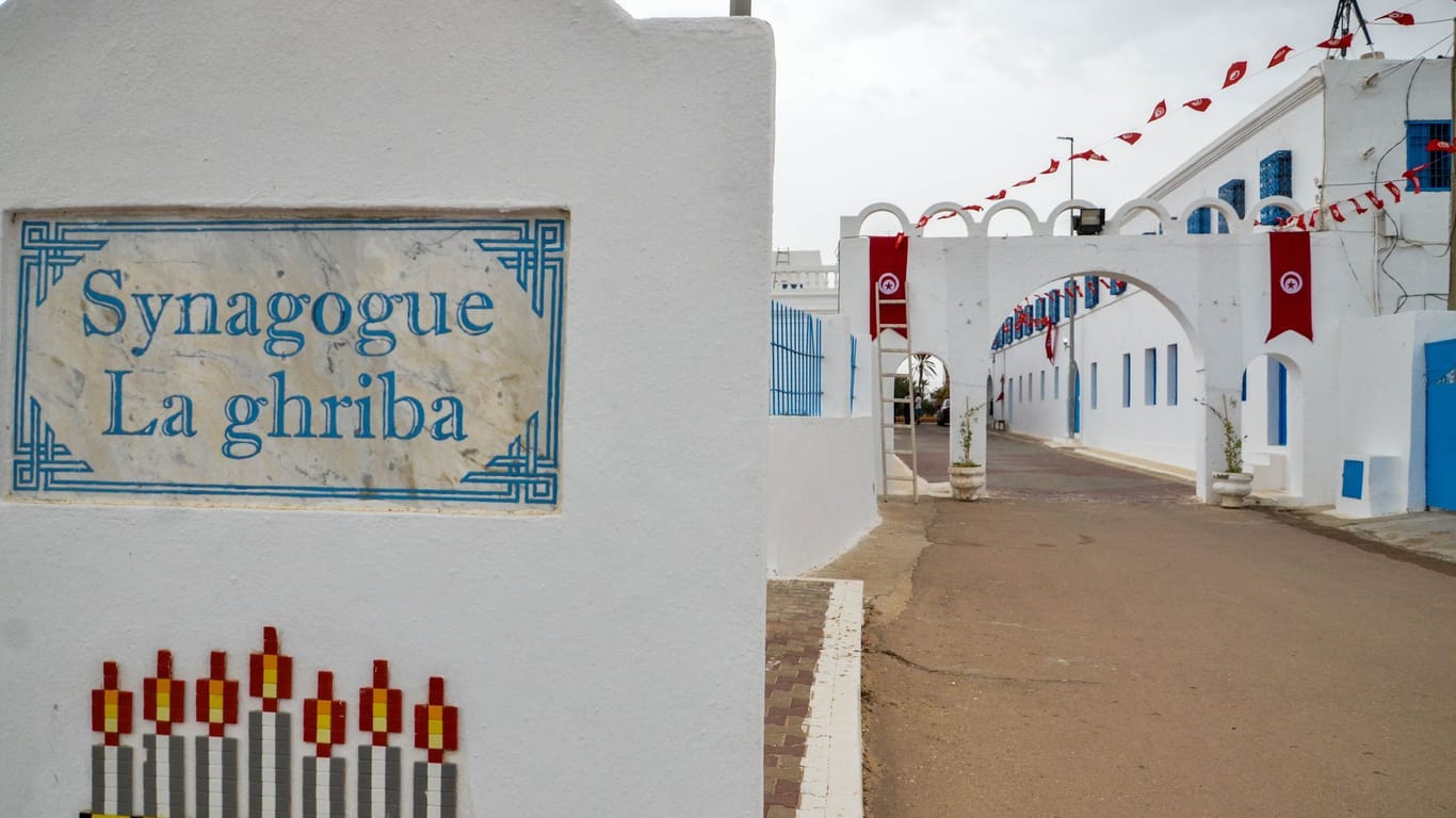 Die El-Ghriba-Synagoge: Sie ist ein wichtiges Bauwerk für die jüdische Gemeinde auf der tunesischen Insel Djerba.