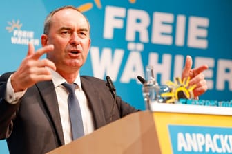 Hubert Aiwanger, Wirtschaftsminister von Bayern und Parteichef der Freien Wähler: Er kritisiert das Heizungsgesetz der Ampelkoalition.