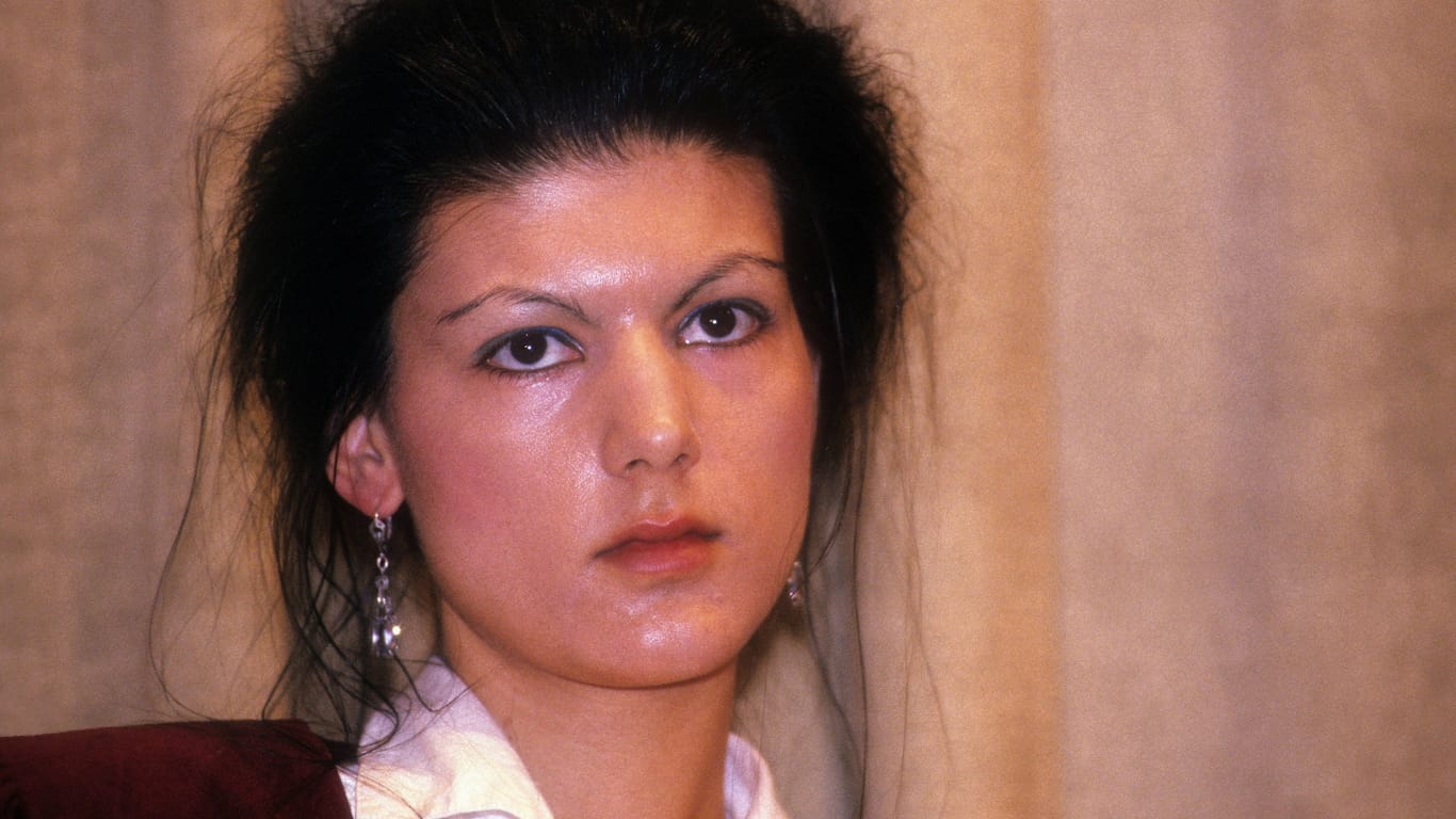 Sahra Wagenknecht beim PDS-Parteitag im Januar 1995: Damals war Wagenknecht erst 25 Jahre alt.