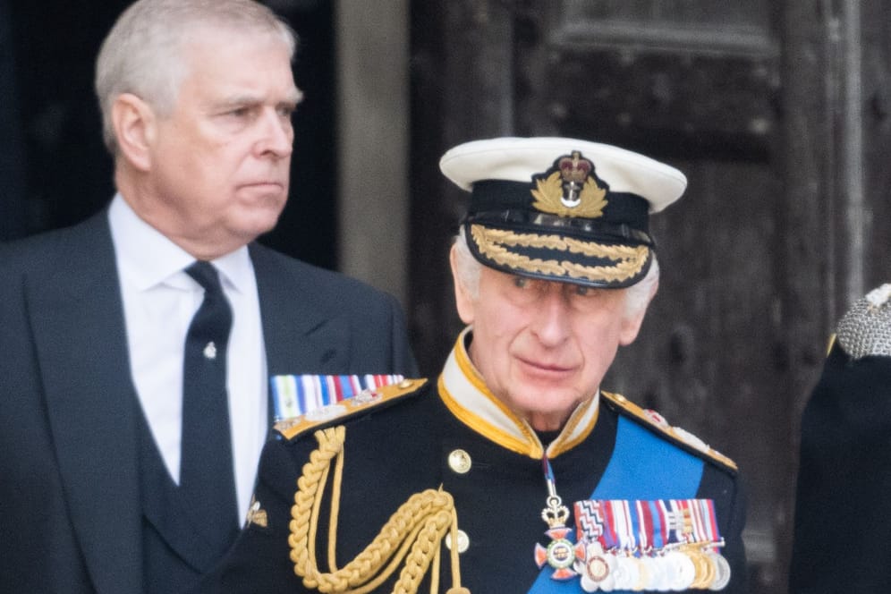 Prinz Andrew und König Charles III.: Eskaliert der Streit im Hause Windsor?