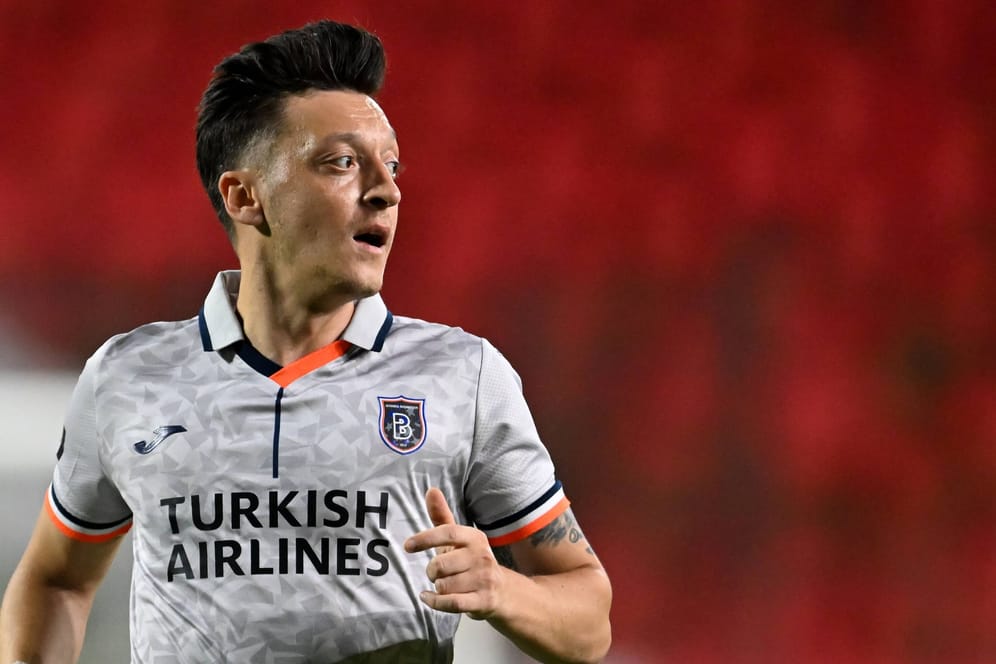 Mesut Özil: Der Ex-Nationalspieler solidarisiert sich erneut mit dem türkischen Präsidenten Recep Tayyip Erdogan.