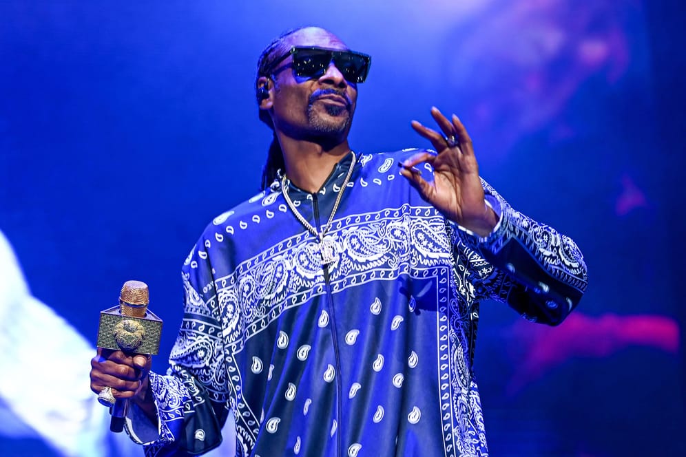 Snoop Dogg: Der Rapper ist Teil einer Bietergruppe für einen Eishockey-Klub.