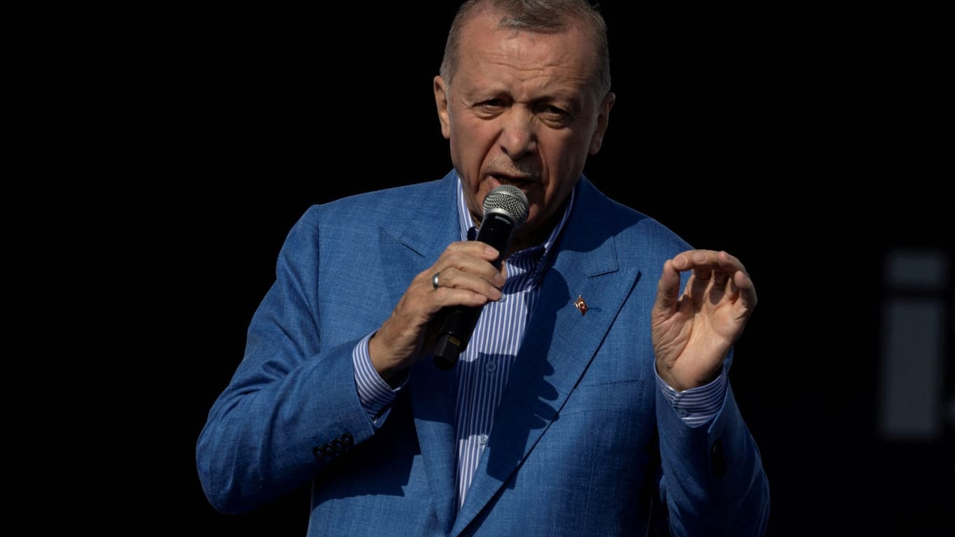 Wahlkämpfer Erdogan will die Pläne seines Herausforderers Kılıçdaroğlu toppen.