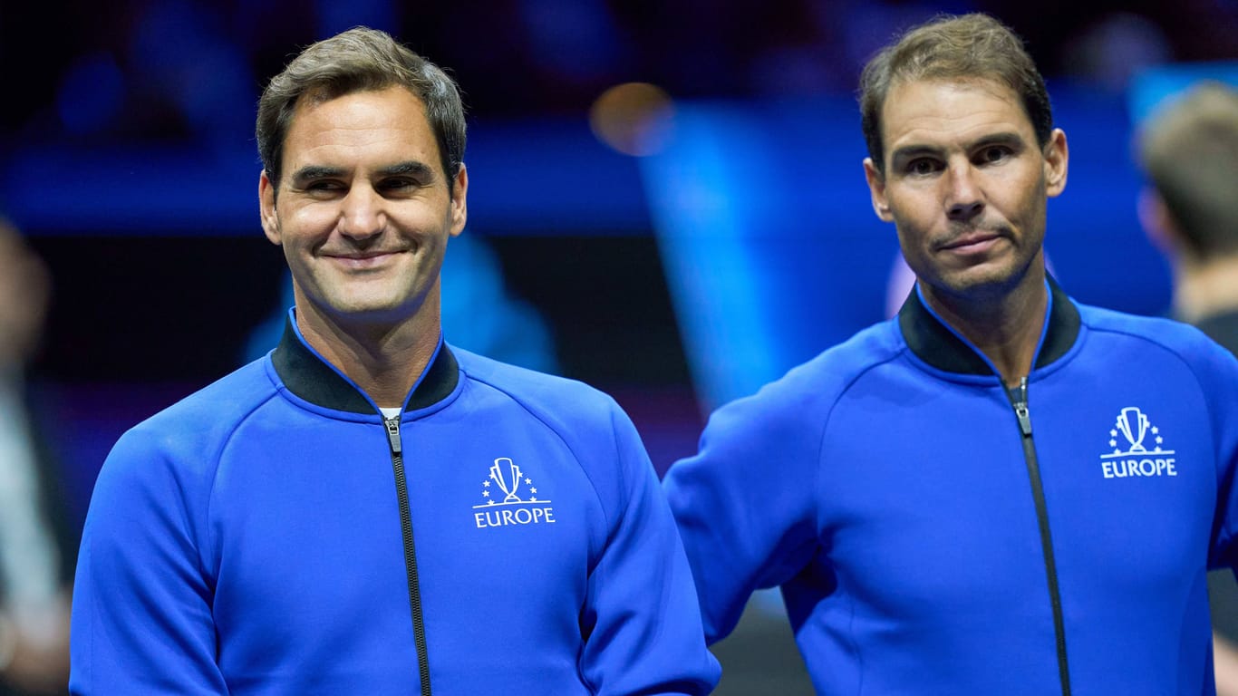 Roger Federer (l.) und Rafael Nadal: Die beiden Tennislegenden sehen sich zum Verwechseln ähnlich, meint zumindest ein Fan.