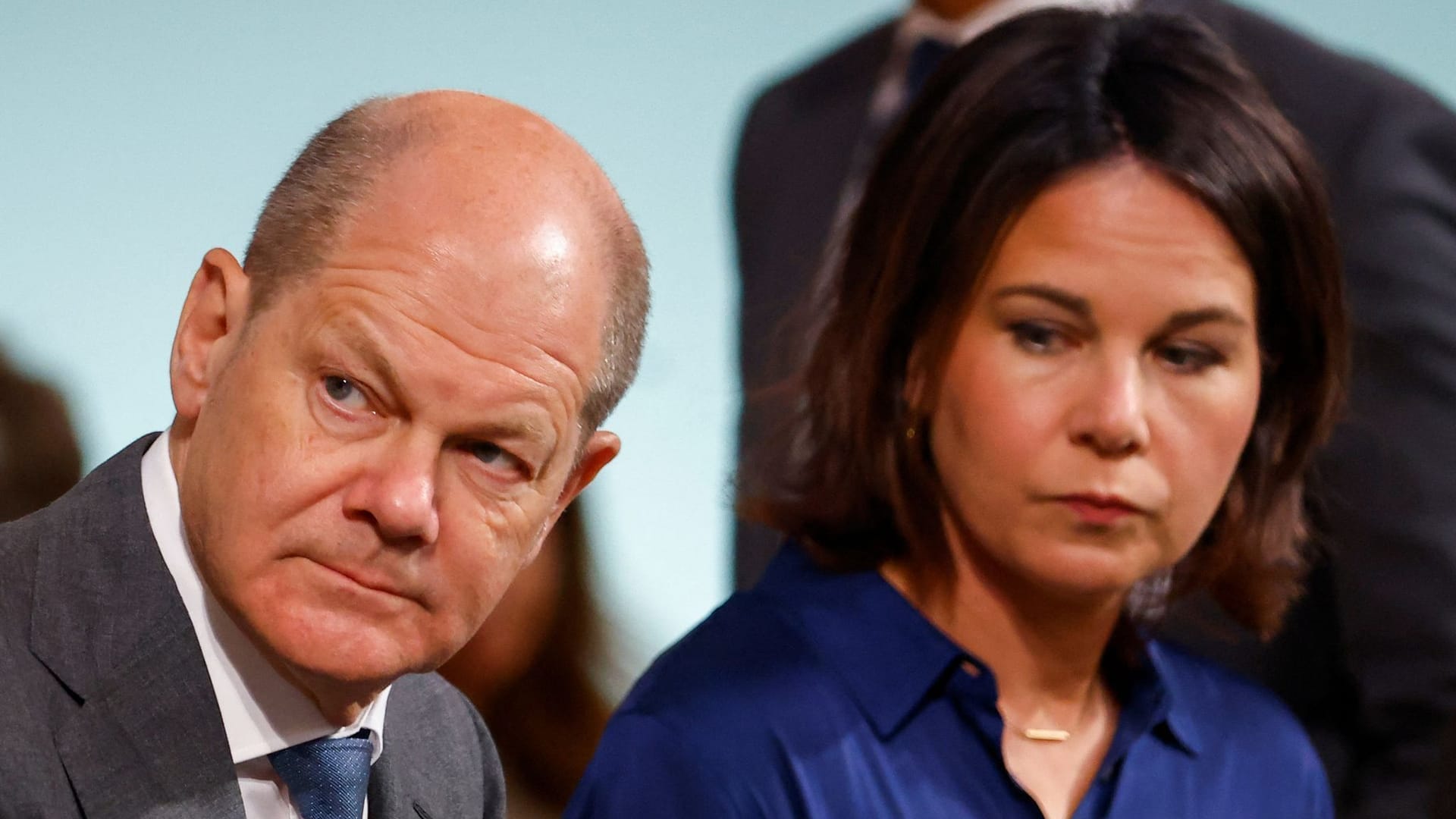 Kanzler Scholz reist nach Ostafrika, Außenministerin Baerbock war kürzlich dort.