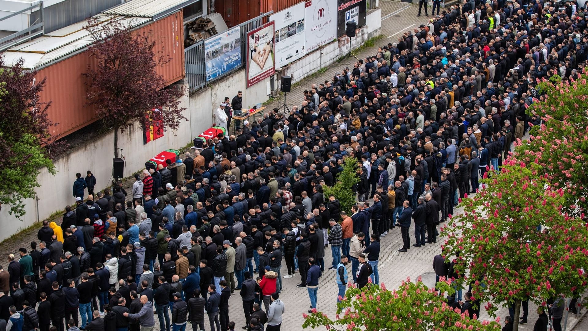 Trauergebet nach tödlichen Schüssen in Sindelfingen