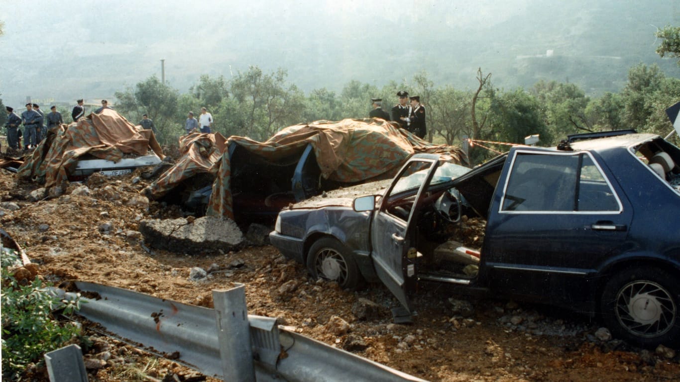 "Blutbad von Capaci" 1992: Mit Autobomben ging die Cosa Nostra gegen ihre Gegner vor.
