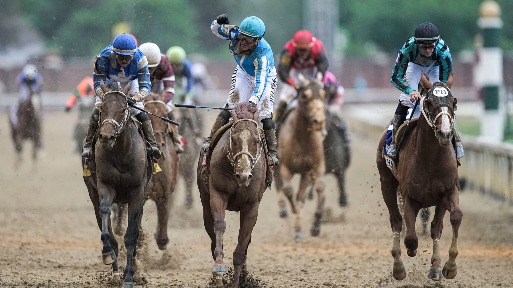 Kentucky Derby Sieben Pferde sterben bei zehntägigem TraditionsRennen