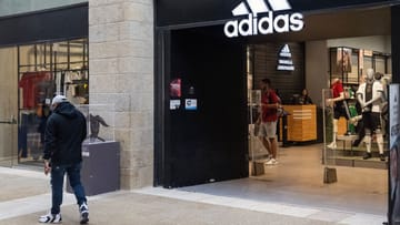 Adidas-Store in den USA: Das Unternehmen erlebt eine holprge Zeit.