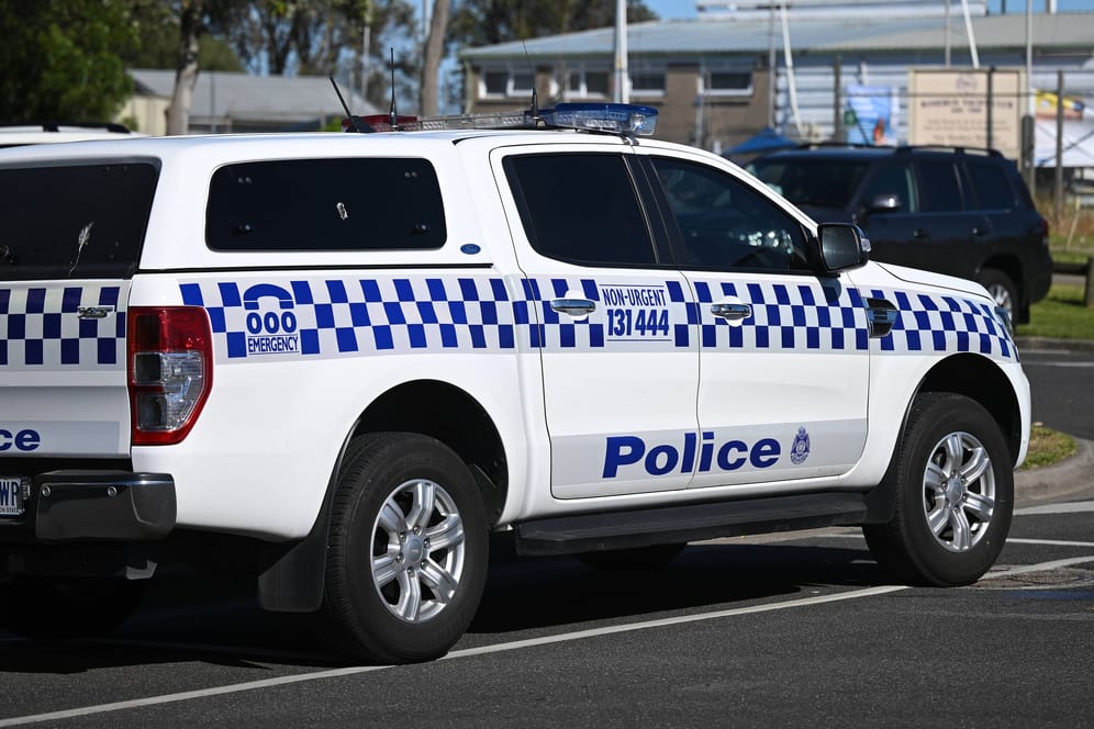 Fahrzeug der australischen Polizei (Symbolbild): Der 13-Jährige wurde in Polizeigewahrsam genommen.