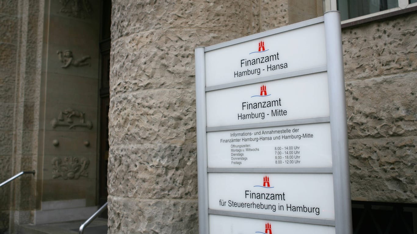Die Finanzämter Mitte und Hansa in der Hamburger Innenstadt (Archivbild): Hier hat es jetzt gebrannt.