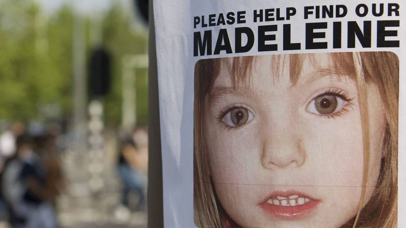 Ein Vermisstenplakat, mit dem Maddies Eltern und die Ermittler nach Zeugen gesucht hatten: Inzwischen ist das Mädchen seit rund 15 Jahren verschwunden.