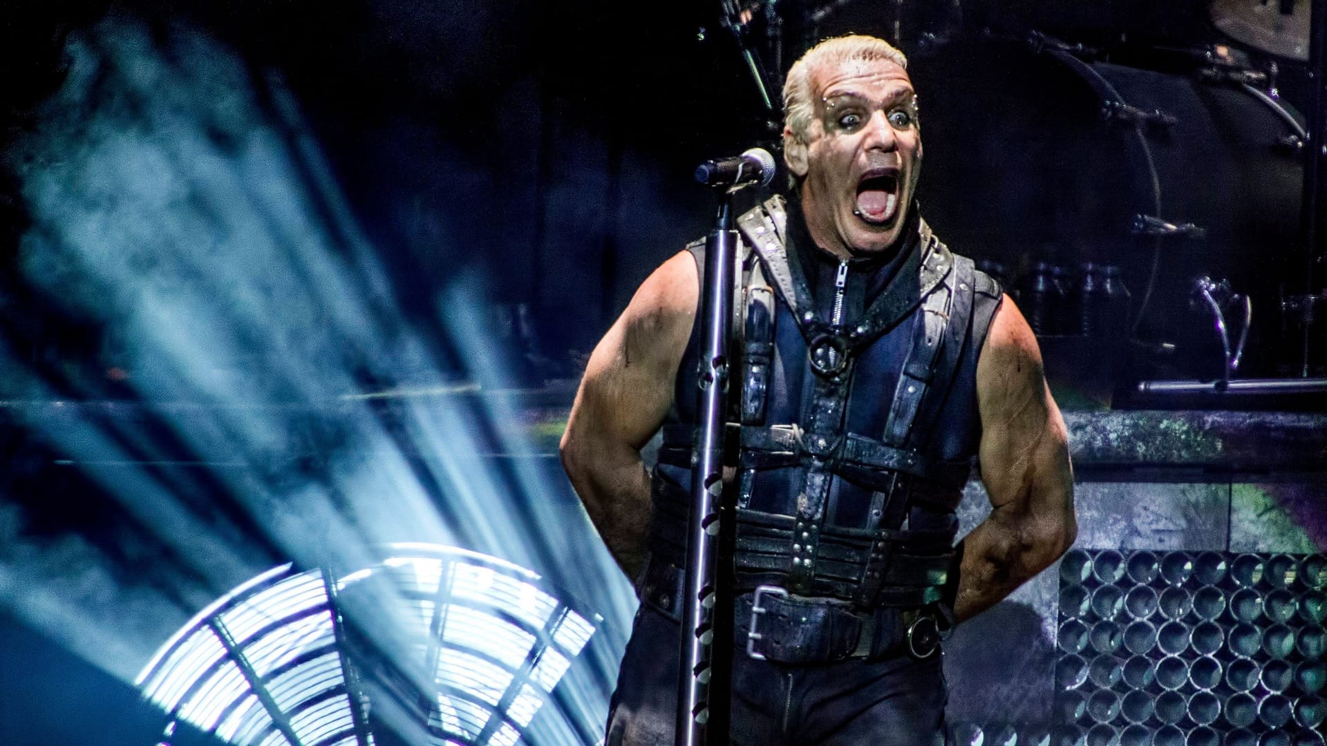 Lindemann (Archivbild): Der Rammstein-Sänger steht aktuell unter Druck.