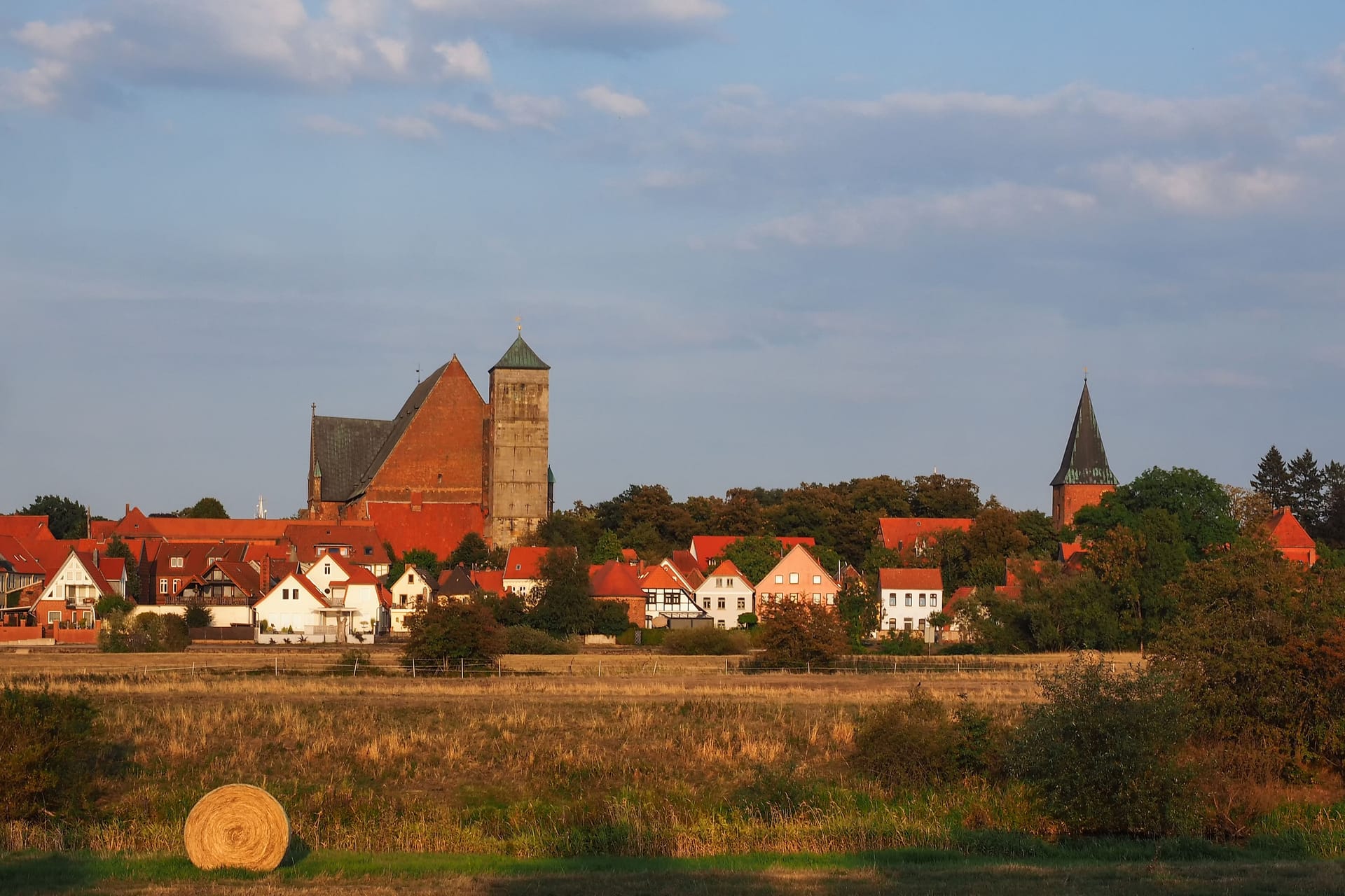 Blick auf Verden mit dem Dom: Im Mittealter wurden vermeintliche Hexen verbrannt.