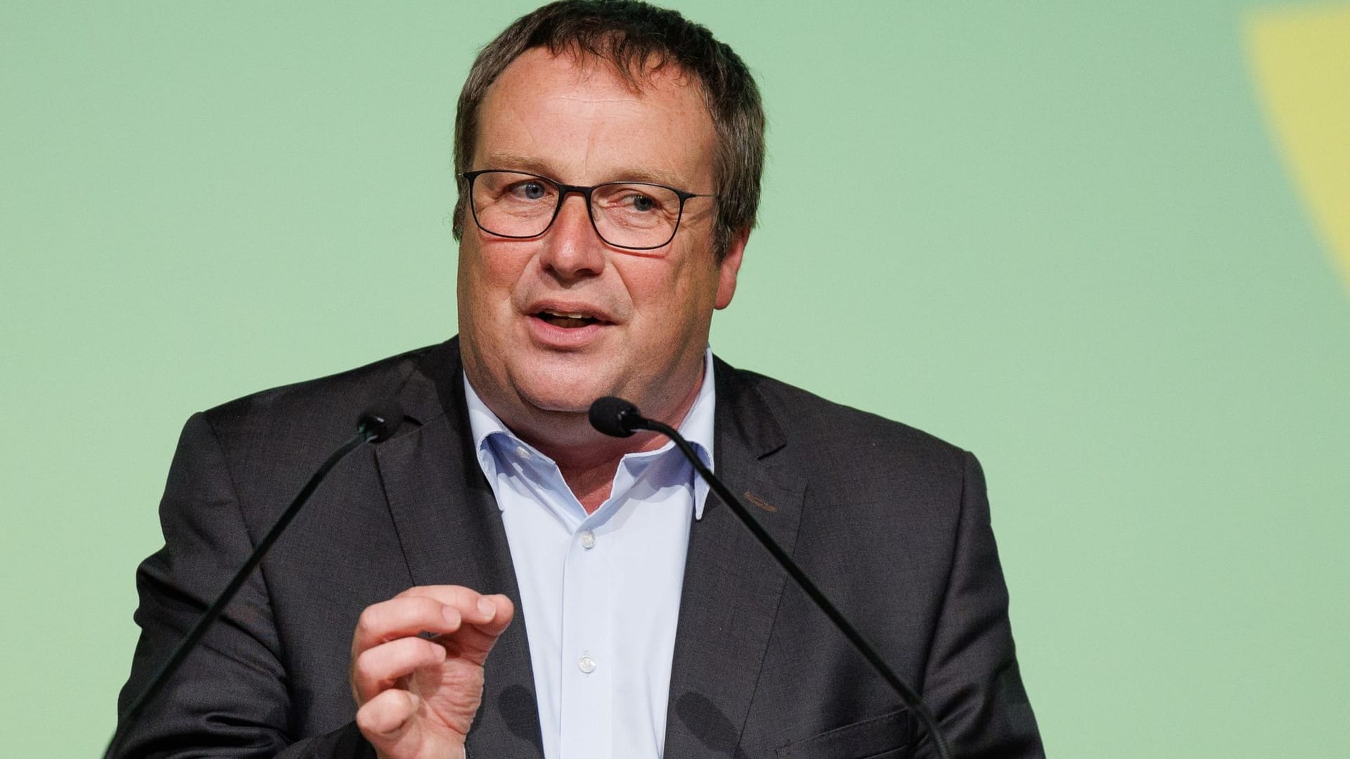 Landesverkehrsminister Krischer Landesverkehrsminister Krischer