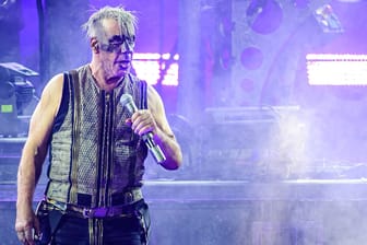 Till Lindemann: Gegen den Rammstein-Frontmann stehen Vorwürfe im Raum.