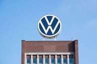 VW drosselt seine Produktion von..